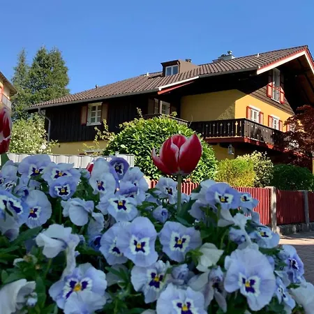Landhaus Luise Fly In & Sleep Bad Reichenhall