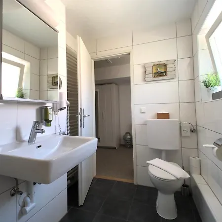Διαμέρισμα Landhaus Luise Fly In & Sleep
